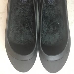 CROCS Black Women's Flats Size 8 lined slip on